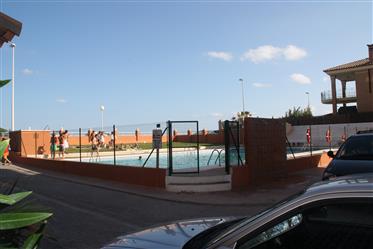 Апартамент Nules (Кастейон), големи, на първа линия на плажа и басейна