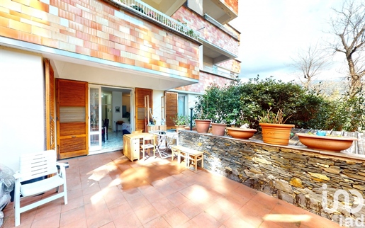 Sale Apartment 133 m² - 2 bedrooms - Arenzano
