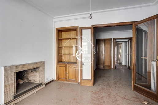 Purchase: Apartment (08006)