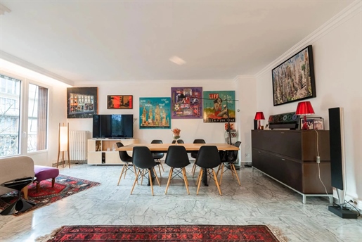 Apartment with lift, terrace, parking and cellar | Avenue Frizac