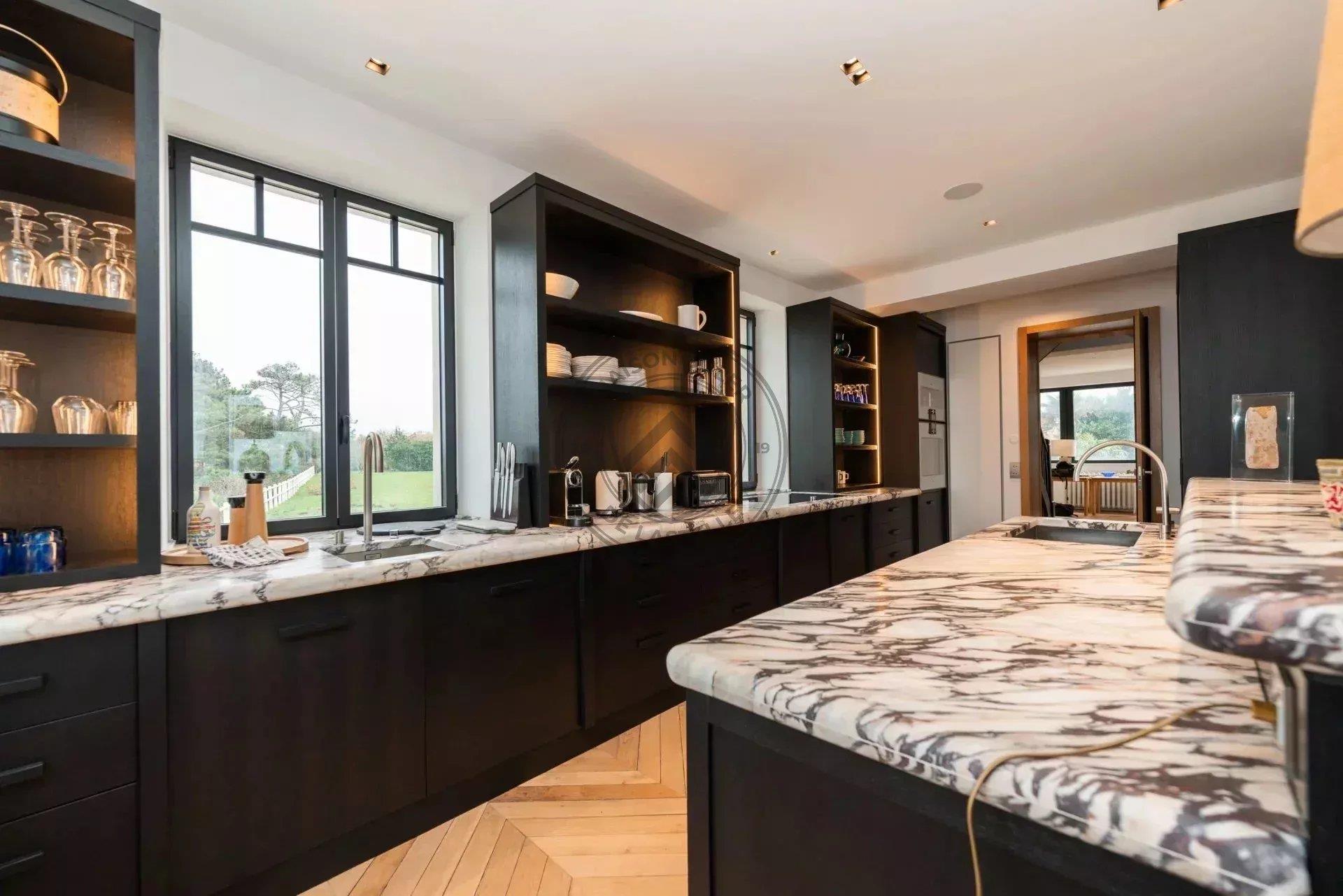 Exceptional frontline home in the Basque Country | Bidart