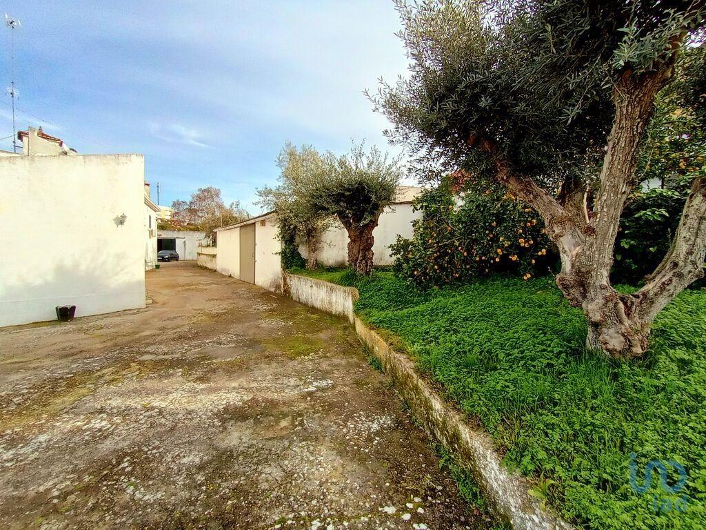Fifth with 6 Rooms in Caia, São Pedro e Alcáçova with 802,00 m²