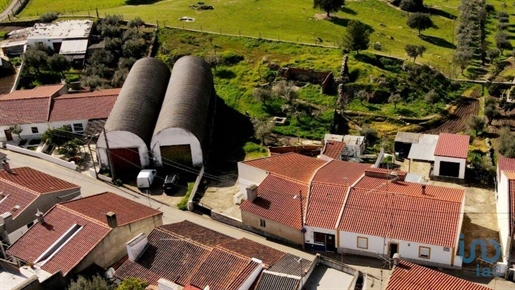 House with 2 Rooms in Portalegre with 125,00 m²