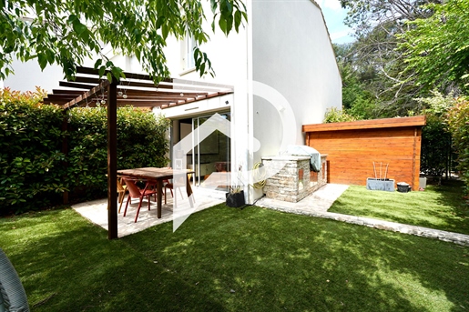 A l'entrée d'AIX En Provence, maison 3 pièces en duplex avec jardin.