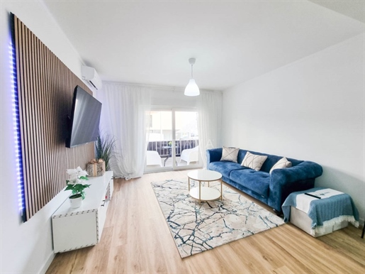 Odnowiony apartament z 2 sypialniami w Quarteira z garażem na 400 m plaży