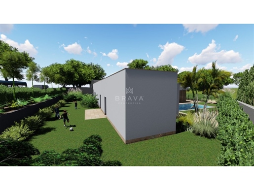Urban Plot with Approved Project for 3+1 Bedroom Single Storey House in Quarteira | Pool | Parking A