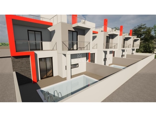 Neue Villa mit 4 Schlafzimmern zum Verkauf in Quelfes, Olhão