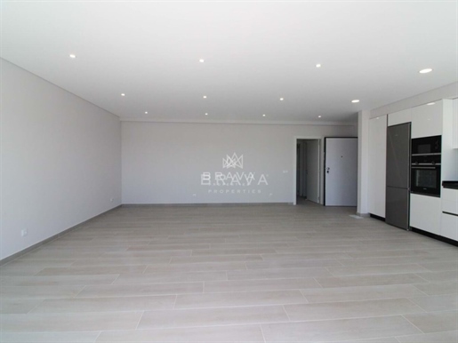 Appartement met 3 slaapkamers in Quelfes-Olhão Gloednieuwe constructie | Boxgarage | Groot balkon