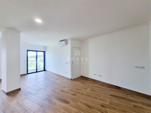 Brand new 2 bedroom flat with garage in Loulé