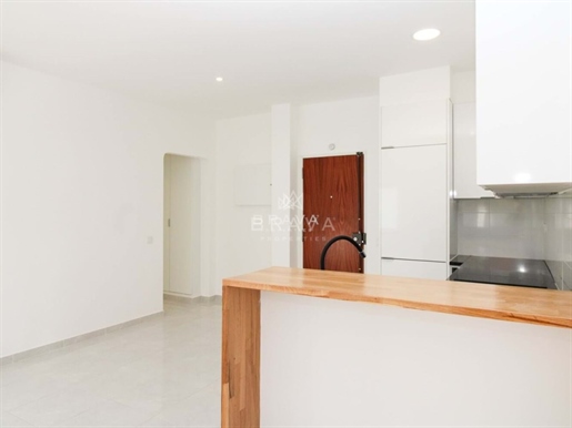 1-Zimmer-Wohnung zum Verkauf in Quarteira Central Praia