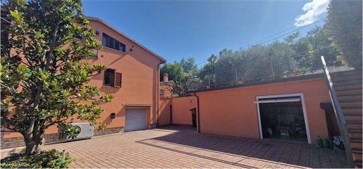 Villa panoramica con vista su Assisi