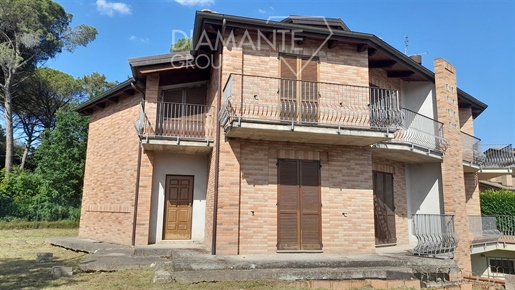 Compra: Casa (06055)