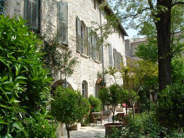 Private hotel in Villeneuve Les Avignon/Avignon