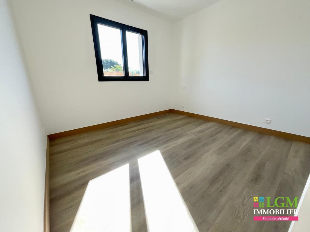 Compra: Vivenda (40300)