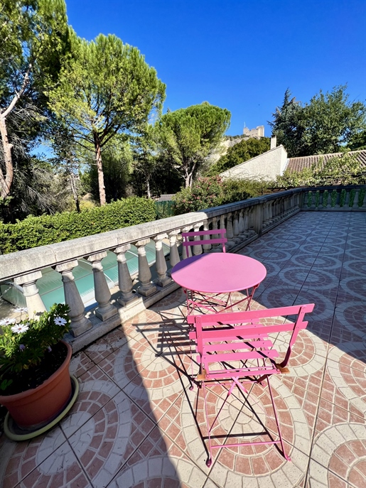 Villa with garden and pool castle view, near medieval town in Vaison-la-Romaine