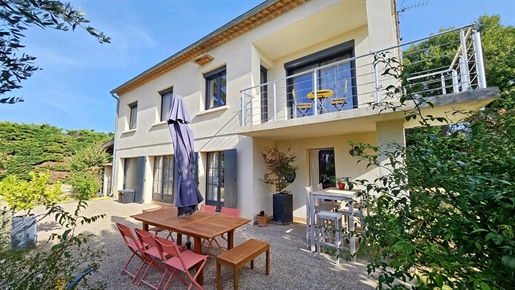 Villa van 150 m², tuin en zwembad. 12 km van Uzès