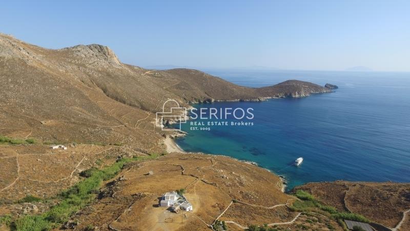 Terrain 4200 M² Dans la région Kalo Ampeli 