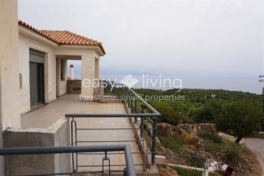 (For Sale) Residential Detached house || Messinia/Aipeia - 258 Sq.m, 6 Bedrooms, 300.000€