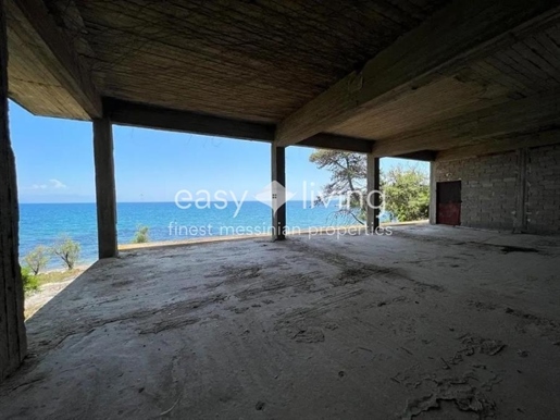 (For Sale) Residential Detached house || Messinia/Petalidi - 285 Sq.m, 550.000€