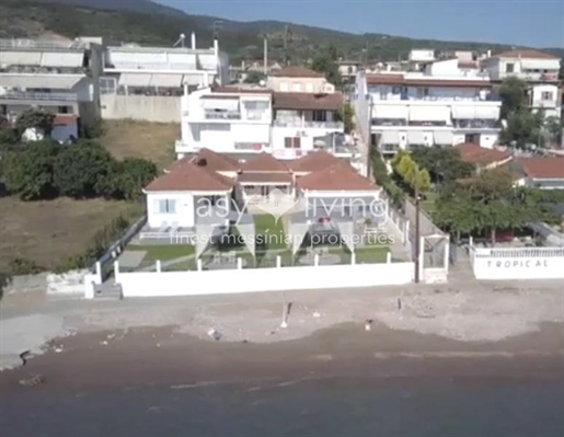 (For Sale) Other Properties Hotel || Messinia/Petalidi - 200 Sq.m, 620.000€