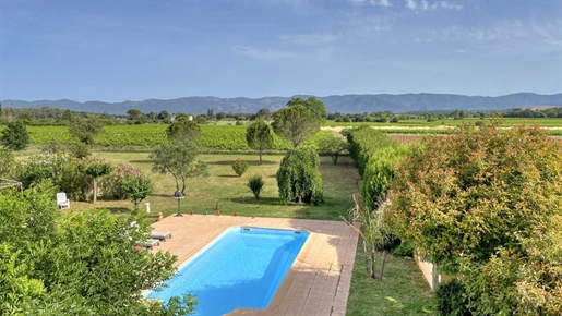 Stone Mas on 1 hectare of land with superb unobstructed south-facing views of the vineyards and the