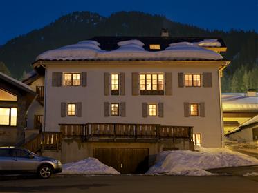 4 slaapkamer ski chalet en schuur te koop, La Plagne, Savoie, Rhone-Alpes