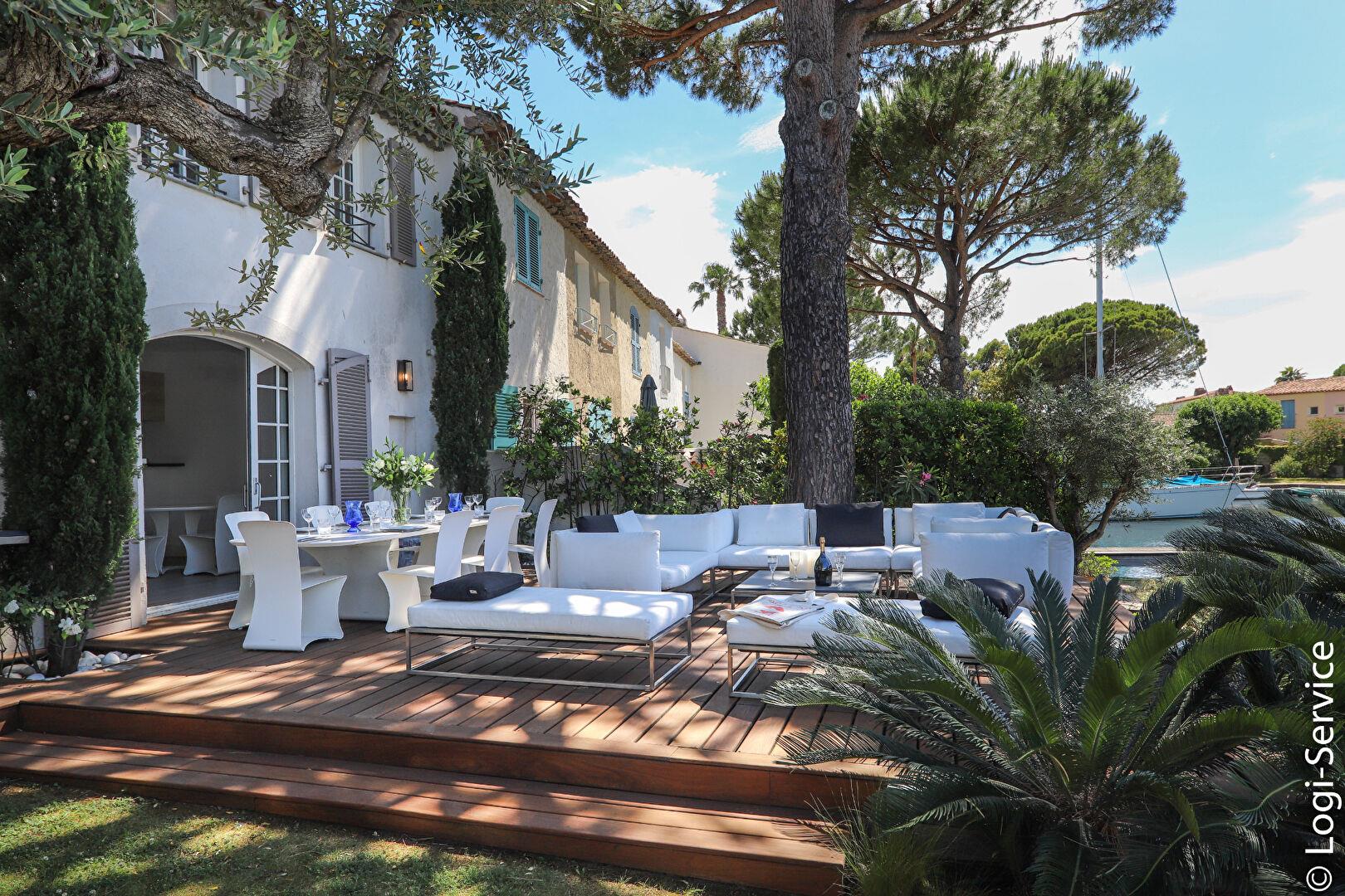 Rare Exceptional House 200 sqm With 3 Moorings Port Grimaud - Gulf Of Saint Tropez