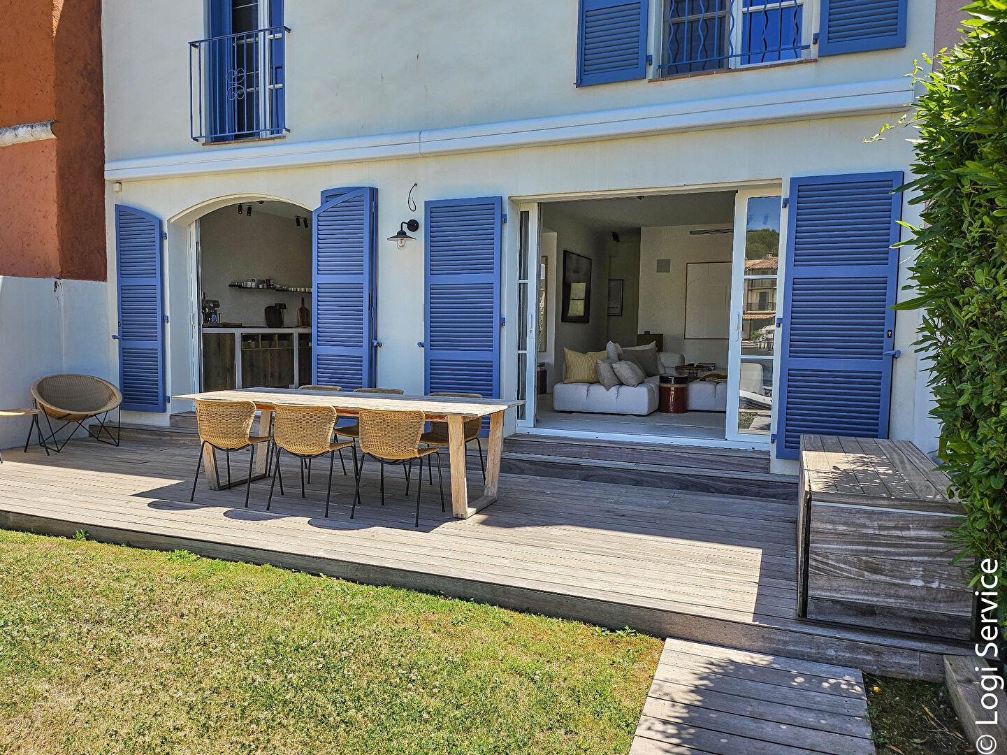 18 M Mooring - Close To The Beach Luxurious Renovated House Logi Service Estate