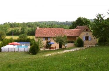 Good rentable cottage with pool and gite