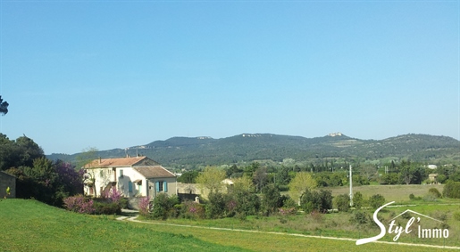 Large farmhouse with outbuildings Bagnols sur Cèze Gard 30
