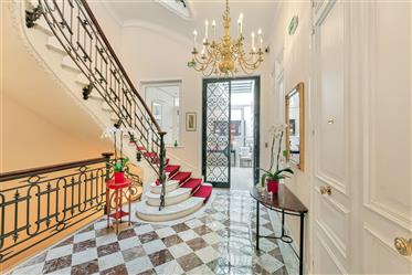 Pôvabný dom na predaj Paríža