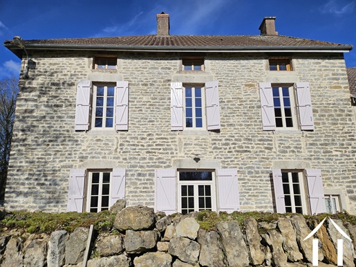 Renovated character Presbytery - Ouche Valley