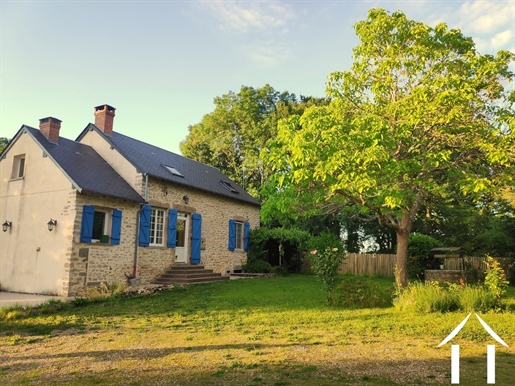 Charming cottage with great views in Bazois