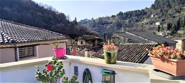Prachtig middeleeuws dorpshuis - 6 slaapkamers - terras met uitzicht - gemakken een pied - Beauc