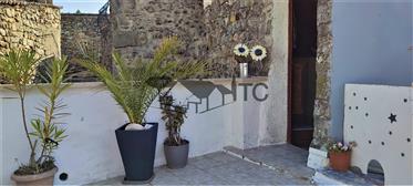 Magnificent Medieval House Of Village - 6 Bedrooms - Terrace With View - ConvenienceS A Pied - Beauc
