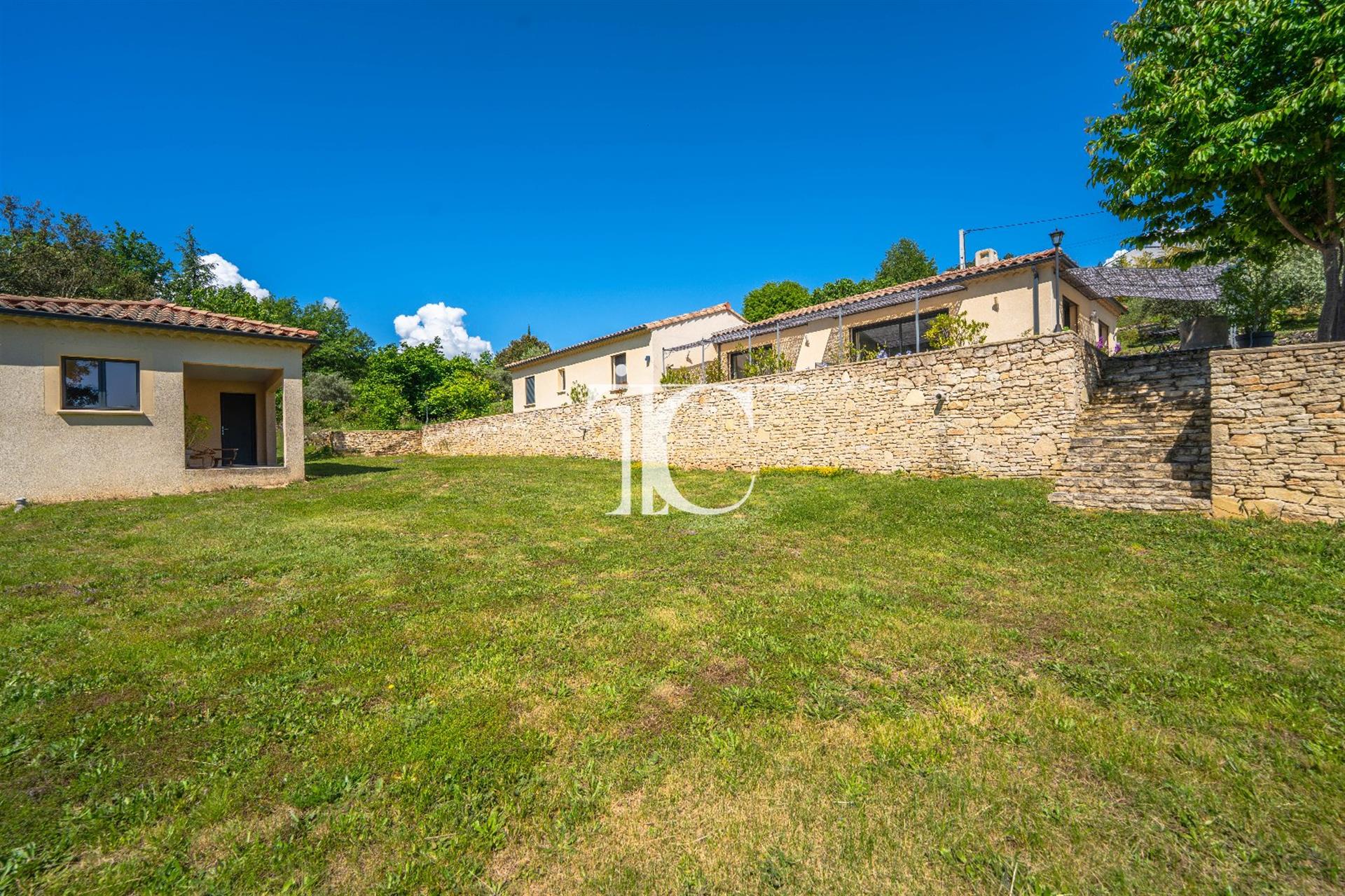 Köp: Hus (07140)