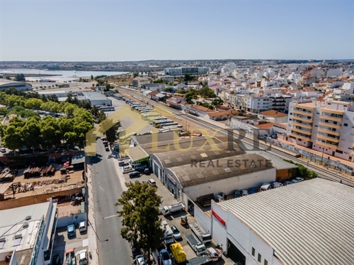 Entrepôt - Centre de Portimão - Algarve