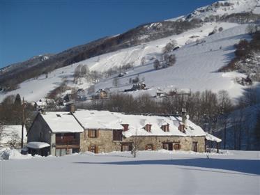 Guest House ligger i nationalparken på vägen till Tour de France