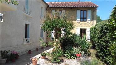 Gascon country house, views Pyrenees