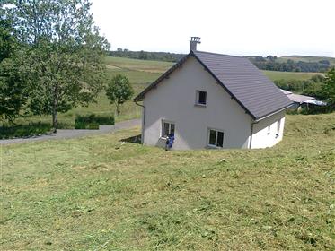 Dům z Auvergne (Cantal) 2008
