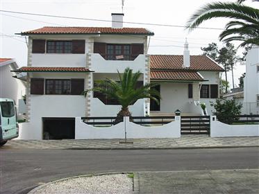 Portugal - Anadia - Curia - Maison de 6 chambress