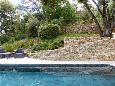 Magnifique villa avec piscine, vue imprenable