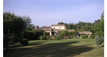 Smuk ejendom i Provence