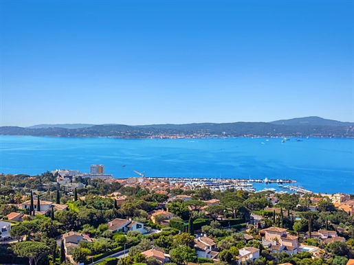 Современная вилла с панорамным видом на море в Семафоре