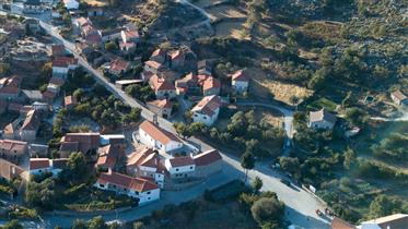 Σπίτι σε τυπικό πορτογαλικό χωριό