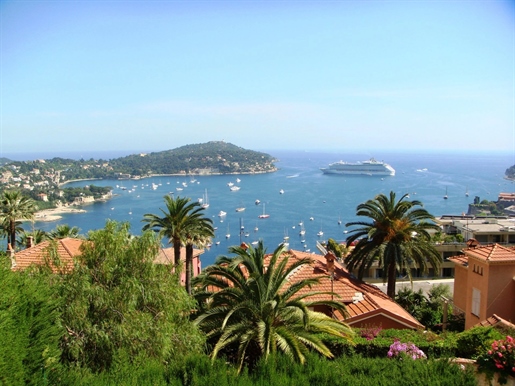 Villefranche-Sur-Mer - Villa de charme avec vue mer panoramique