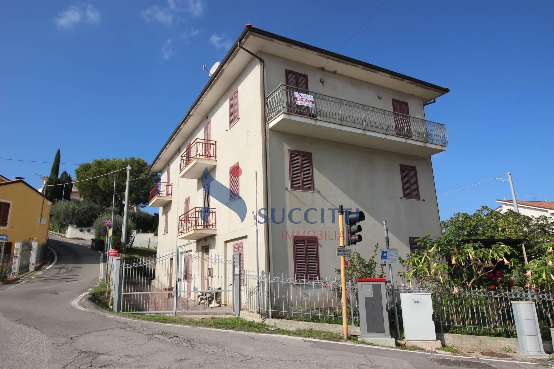 Purchase: House (63076)