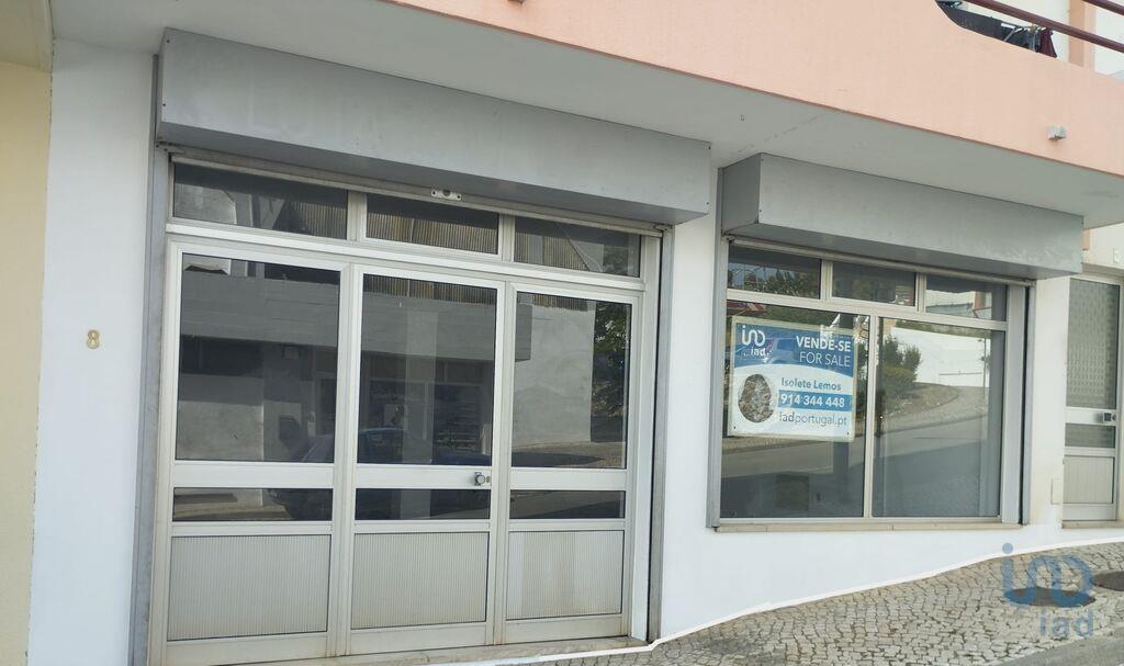 Shop / Commercial Establishment in Cadaval e Pêro Moniz with 142,00 m²