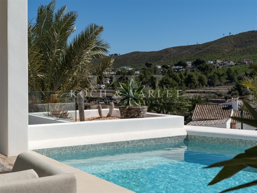 Villa Ca Salina - estilo Ibiza, a distancia a pie de una escuela internacional, Javea