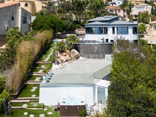 Villa Camilia - Kürzlich renoviert mit Meerblick